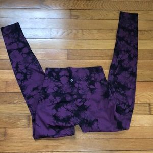 Lululemon Wunder Under size 8 leggings
